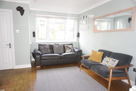 46 Thrigby Road, Chessington, KT9 2AQ