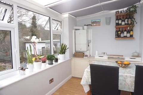 46 Thrigby Road, Chessington, KT9 2AQ