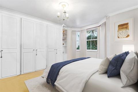 28a Westwick Gardens, London, W14 0BU