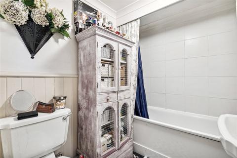 28a Westwick Gardens, London, W14 0BU