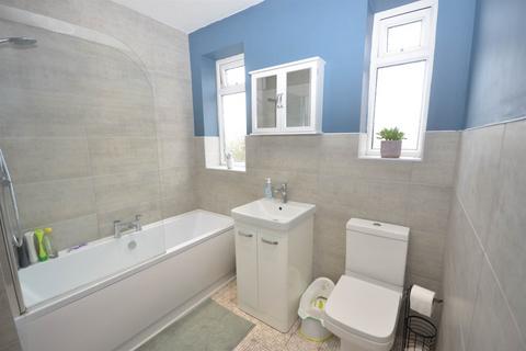 5 Burdon Crescent, Cleadon, Sunderland, SR6 7RX