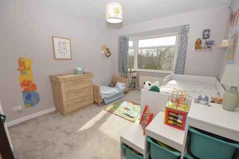 5 Burdon Crescent, Cleadon, Sunderland, SR6 7RX