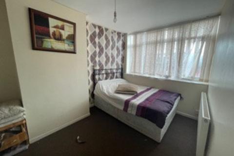 3 bedroom terraced house for sale - Bayswater row, Leeds, West Yorkshire, LS8