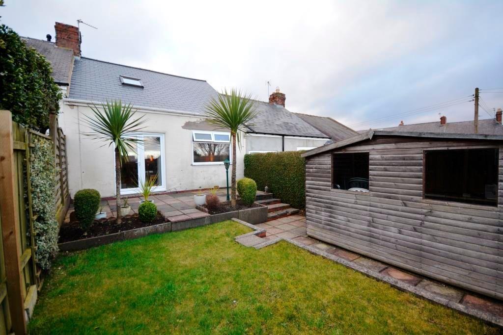 Meadow View, Sacriston, DH7 2 bed terraced bungalow £112,000