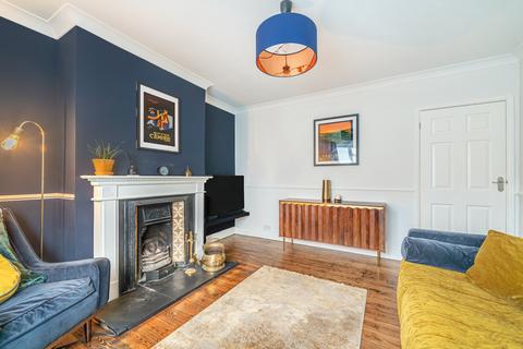 6 Beaconsfield Road, Woking, GU22 9ED