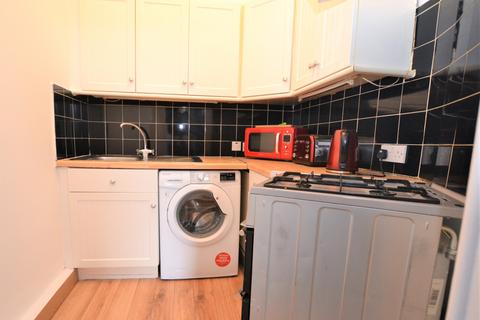 undefined, Westfield Road, Edinburgh, EH11