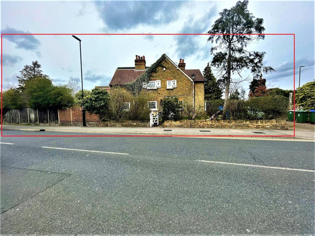 Blackfen Road, Sidcup, Kent, DA15 3 bed semidetached house for sale