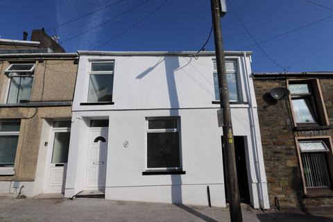 3 bedroom terraced house to rent, Aberdare, Rhondda Cynon Taf CF44