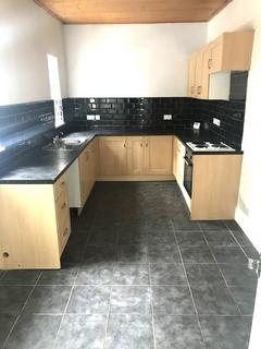 4 bedroom terraced house to rent, Oxbridge Lane