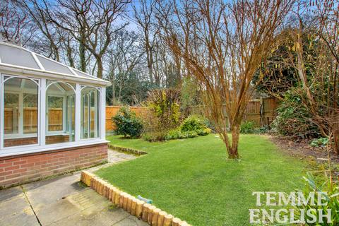 12 Beaver Close, Colchester, CO3 9DZ