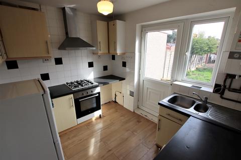 6 Wix Road, Dagenham, RM9 6BJ