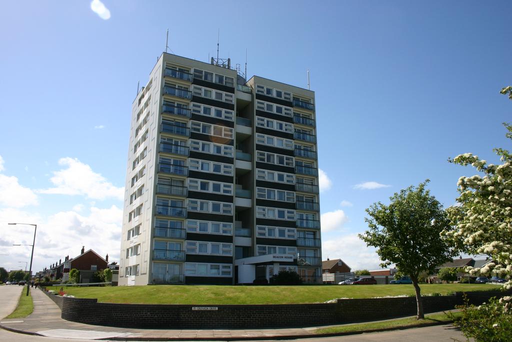 Beacon House, Whitley Bay, Tyne &... 2 bed flat for sale £189,950