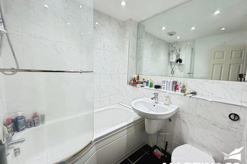 1 bedroom apartment to rent, Henniker Gate, Chelmsford