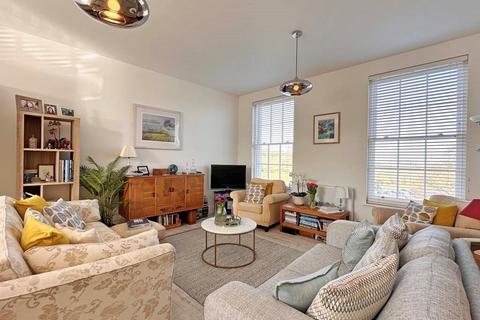 4 Gwarak Riel, Truro, TR1 1FB