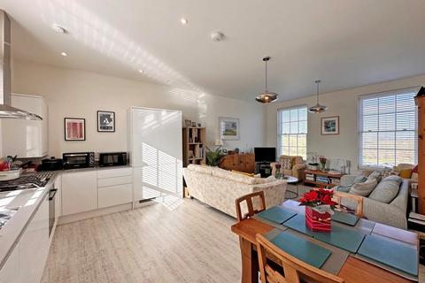 4 Gwarak Riel, Truro, TR1 1FB