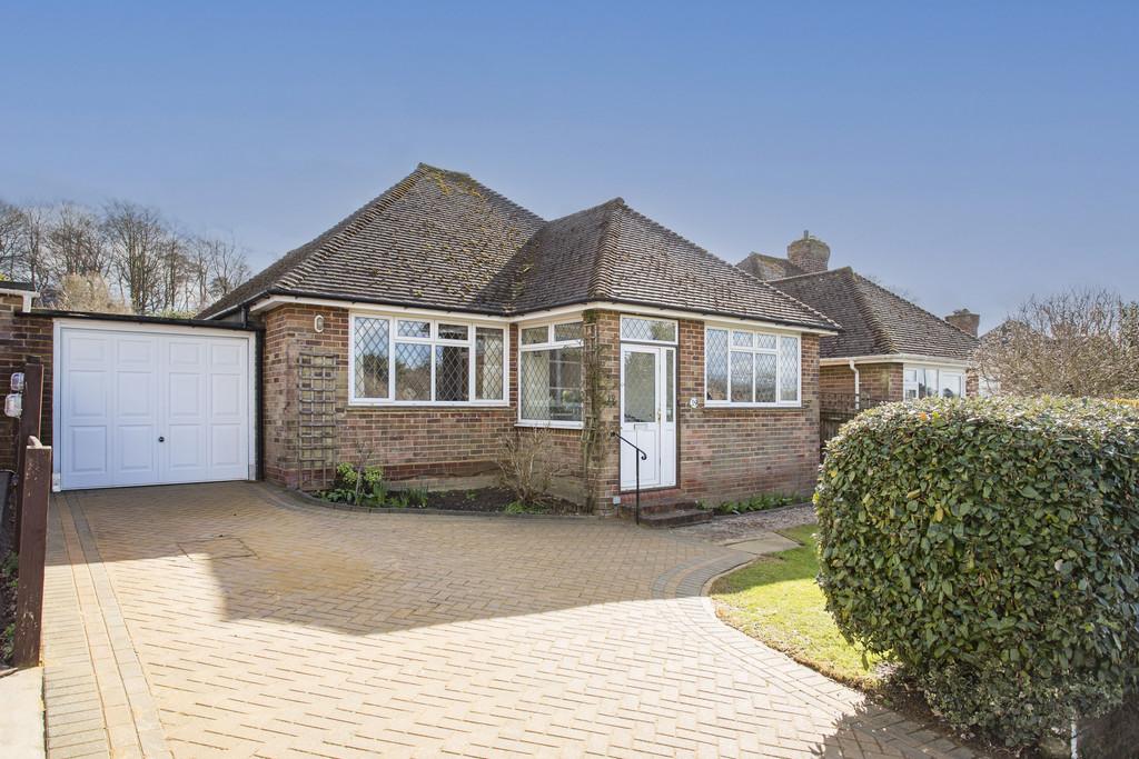 Downsview, Heathfield 2 bed detached bungalow for sale £425,000
