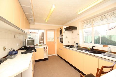 13 Holte Road, Atherstone, CV9 1HW