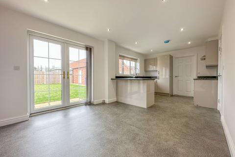 4 bedroom detached house to rent - East Lane, Corringham, Gainsborough, Lincolnshire, DN21
