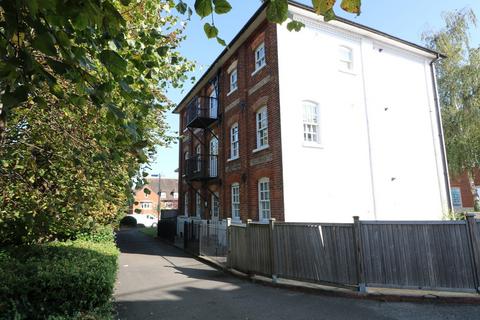 Flat 5, Franklin House Parsonage Square, Dorking, RH4 1GJ