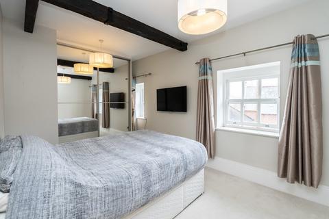 Flat 5, Franklin House Parsonage Square, Dorking, RH4 1GJ