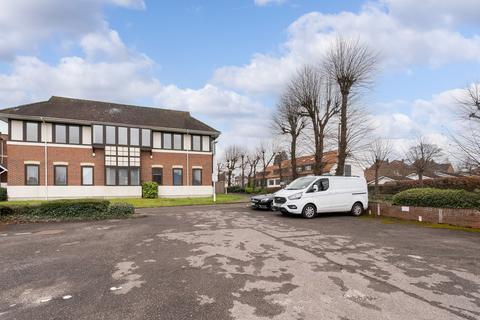Flat 5, Franklin House Parsonage Square, Dorking, RH4 1GJ