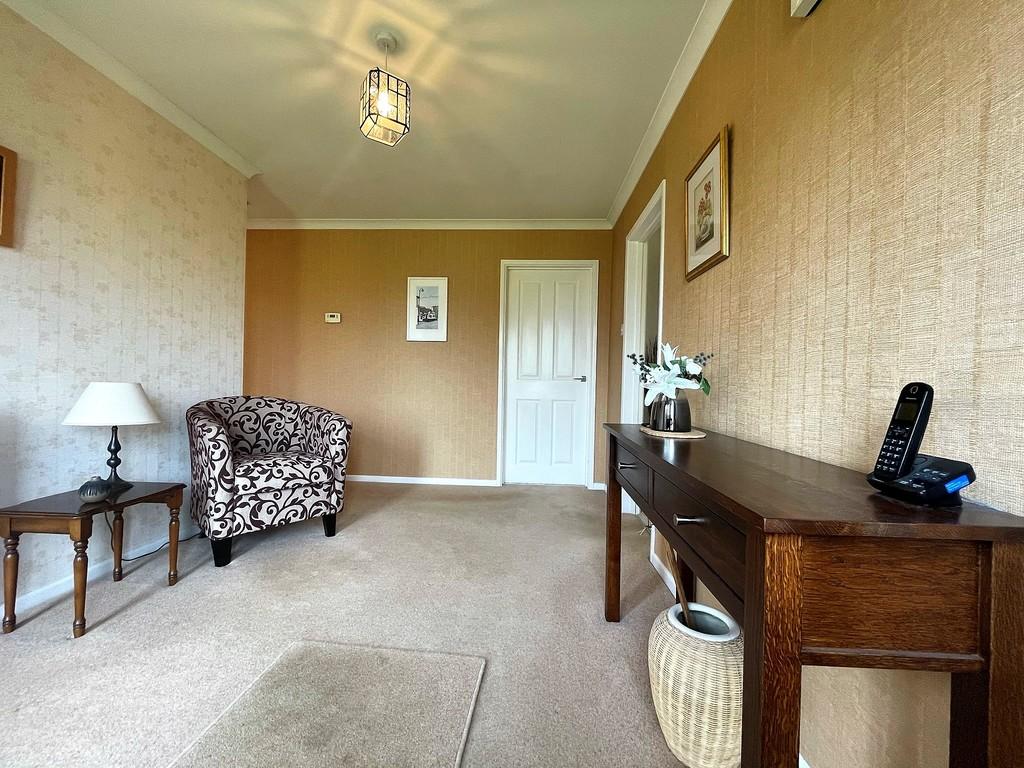 Frog Lane, Upper Boddington, NN11 6DJ 3 bed detached bungalow £500,000