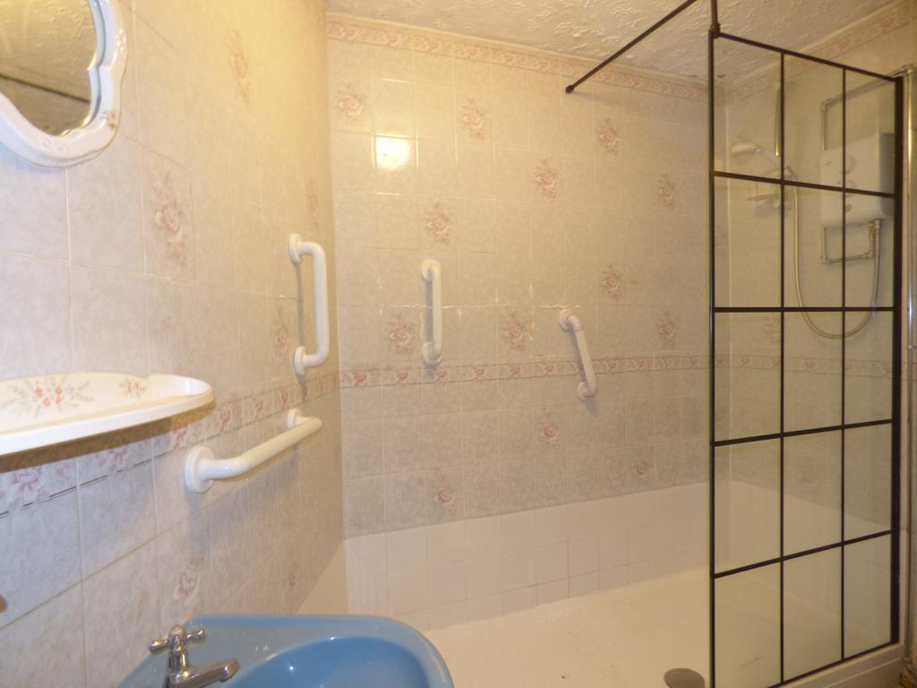 Showr Room