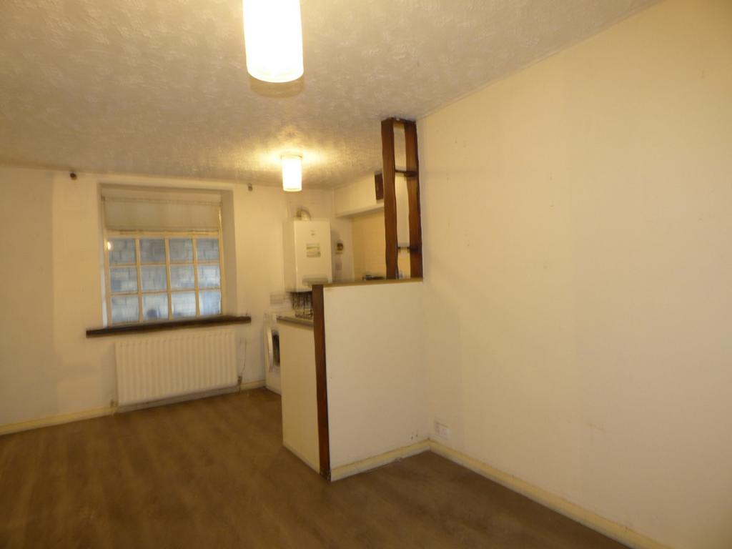 Lounge Thru Kitchen