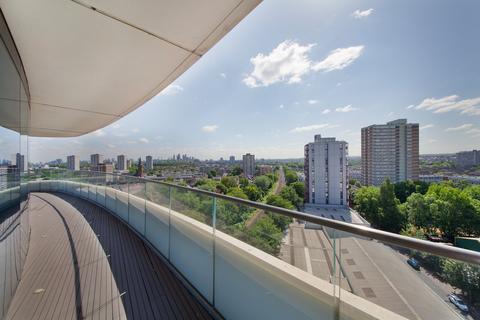 2 bedroom flat for sale, Lombard Wharf, 12 Lombard Road, London