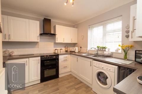 3 bedroom semi-detached house for sale - Yew Tree Court, Hockering, Norwich