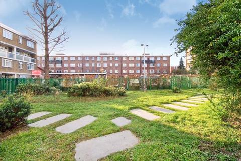 Flat 5, Stockton House Ellsworth Street, London, E2 0AY