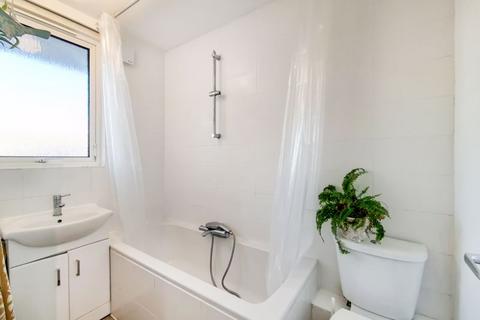 Flat 5, Stockton House Ellsworth Street, London, E2 0AY