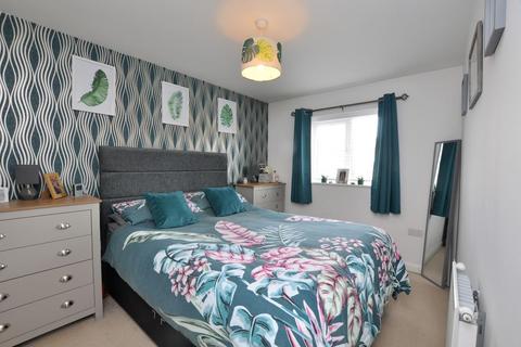 22 Swallow Crescent, Whitby, YO22 4QR