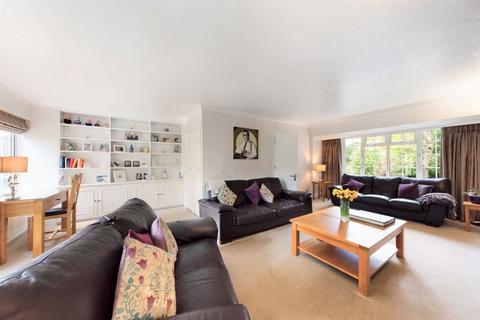Grove Lodge Chapel Road, Tadworth, KT20 5SF