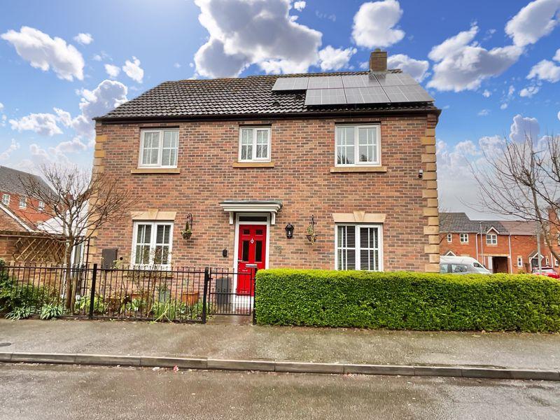 Kennington Oval, Trentham 4 bed detached house £385,000