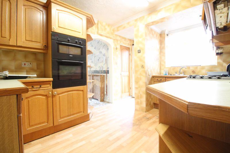 CHAIN FREE on Vincent Road, Luton 3 bed bungalow for sale £400,000