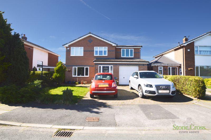 Bromley Avenue, Lowton, Warrington WA3 2QY 4 bed detached house for