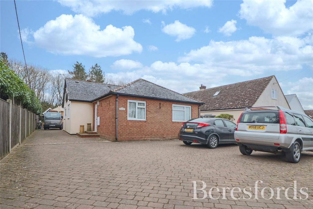 Halstead Road, Aldham, CO6 3 bed bungalow for sale £500,000