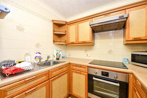 1 bedroom apartment for sale - Conway Road, Colwyn Bay, Conwy, LL29