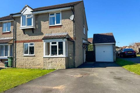 13 Hyatt Place, Shepton Mallet, BA4 5XY