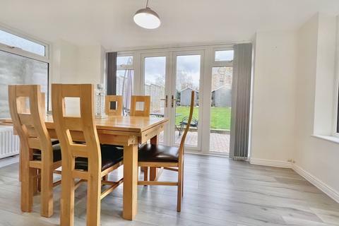 15 Turnberry, Yate, Bristol, BS37 4ER