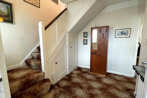 6 Treve Avenue, Harrow, HA1 4AJ