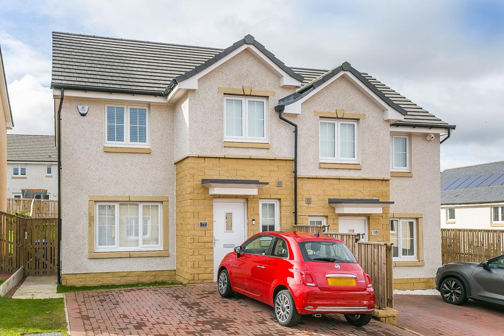 Stagg Park, Dalkeith, EH22 3 bed semidetached house £240,000