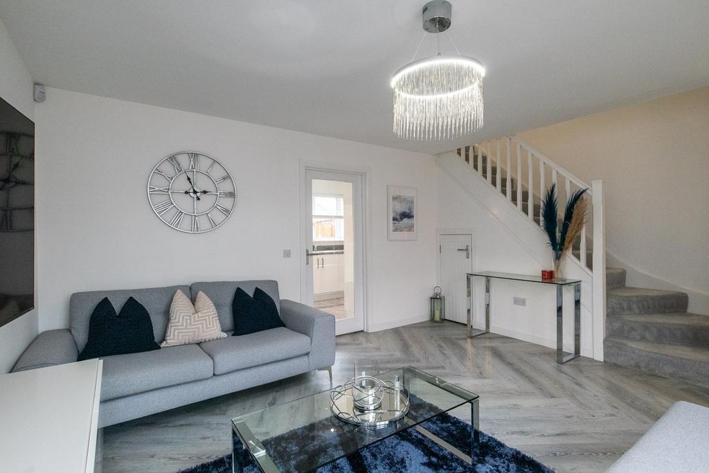 Stagg Park, Dalkeith, EH22 3 bed semidetached house £240,000