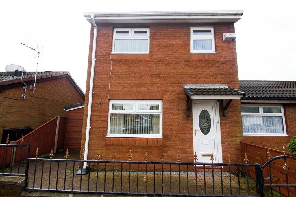 Elephant Lane, Thatto Heath, St Helens, WA9 3 bed semidetached house