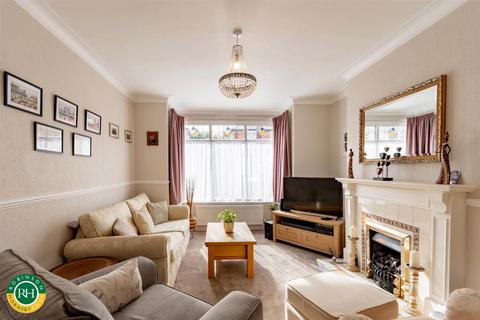 22 Hillcrest Road, Doncaster, DN2 5ND