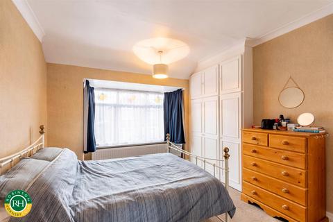 22 Hillcrest Road, Doncaster, DN2 5ND