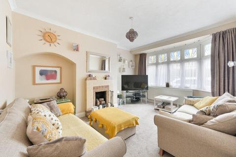 45 Meadowview Road, Epsom, KT19 9TS