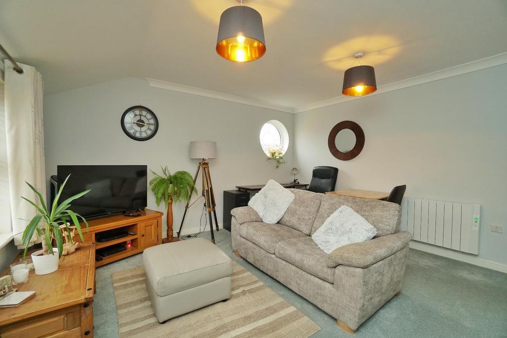 Wilkinsons Court, Easingwold, York 2 bed apartment £162,500