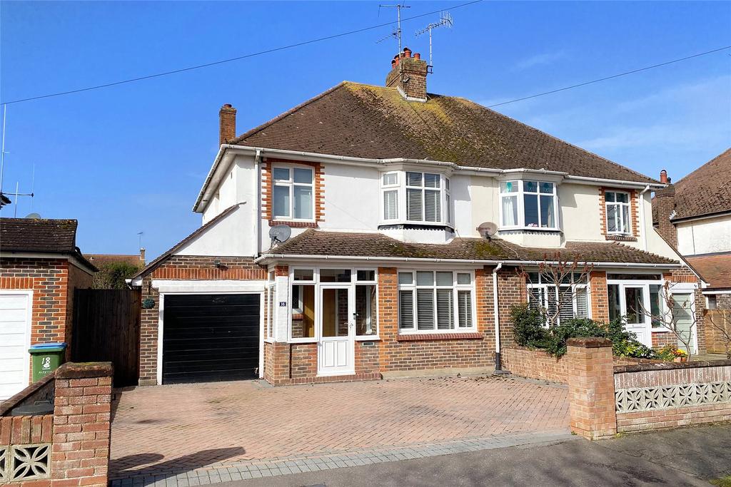 Parkside Avenue, Littlehampton, West Sussex 3 bed semidetached house